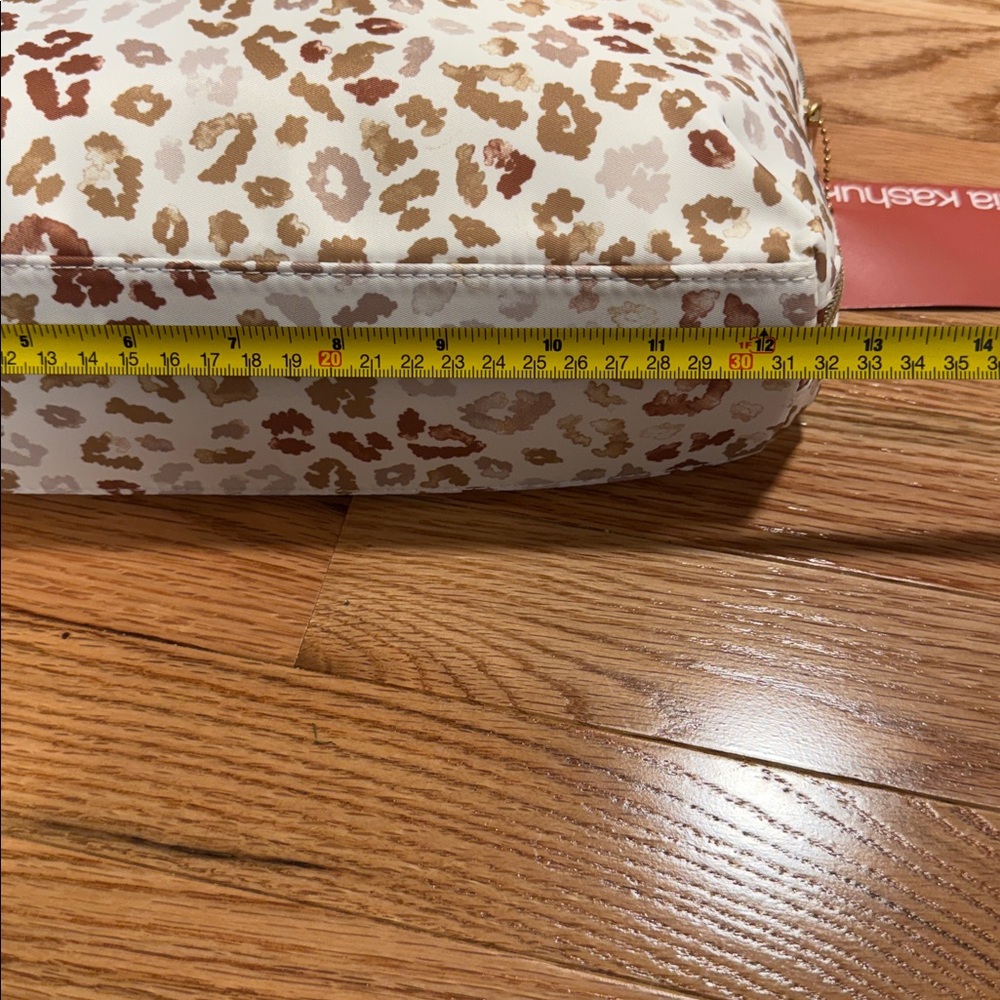 Sonia Kashuk Large Gold White Animal Print Cosmetic & Small mesh cosmetic bags - Picture 6 of 6